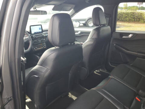 2025 Ford Escape Hybrid ST-Line Select
