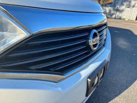 2012 Nissan Quest