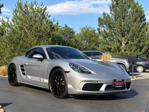 2024 Porsche 718 Cayman Style Edition