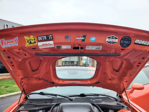 2016 Dodge Challenger 392 HEMI Scat Pack Shaker