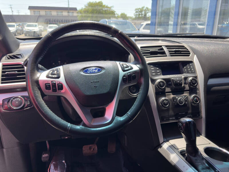 2013 Ford Explorer XLT