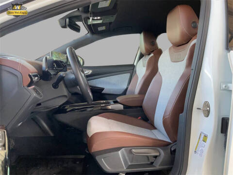 2023 Volkswagen ID.4 Pro