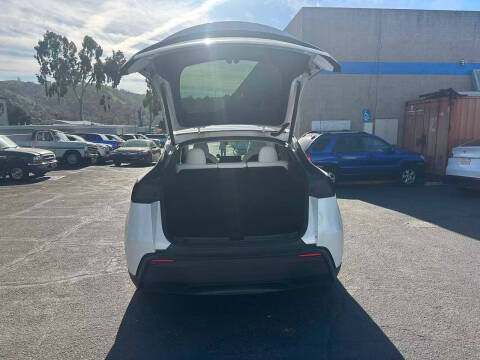 2026 Tesla Model Y Long Range Launch Series