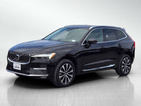 2023 Volvo XC60 B5 Plus Bright Theme