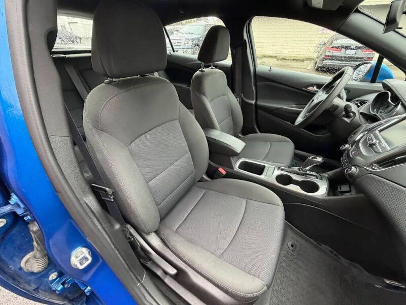 2017 Chevrolet Cruze LT Auto