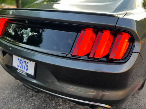 2015 Ford Mustang V6