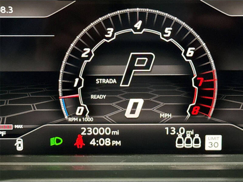 2022 Lamborghini Urus
