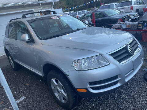 2005 Volkswagen Touareg for sale at Trocci's Auto Sales in West Pittsburg PA