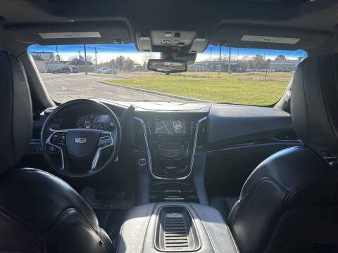 2018 Cadillac Escalade ESV Platinum