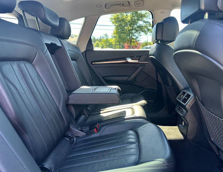 2018 Audi Q5 2.0T quattro Premium Plus