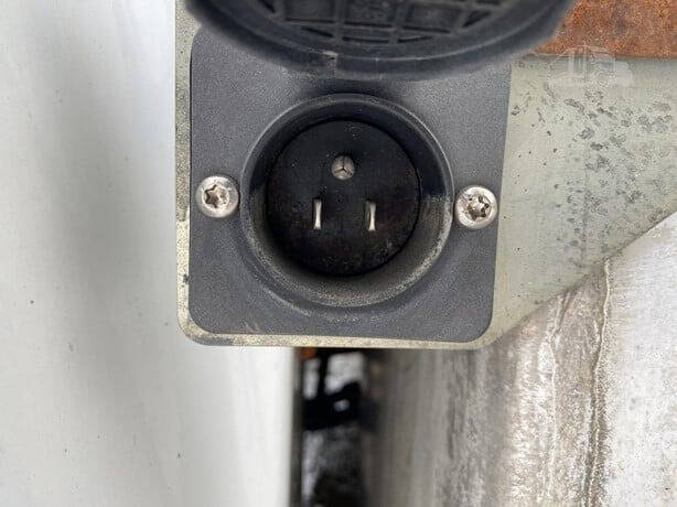 2015 Freightliner M2 106