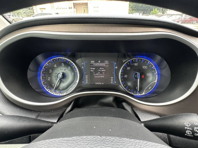 2017 Chrysler Pacifica LX