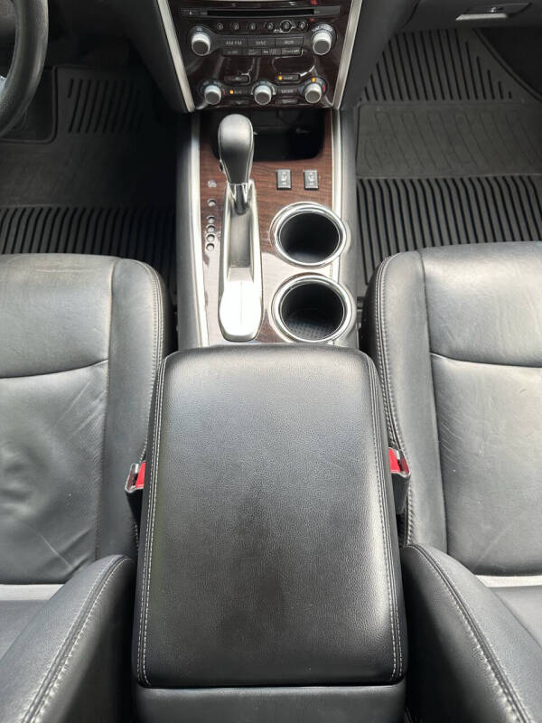 2014 Nissan Pathfinder SL