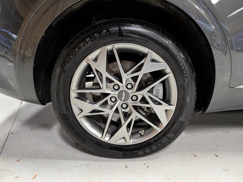 2025 Genesis GV70 2.5T Standard