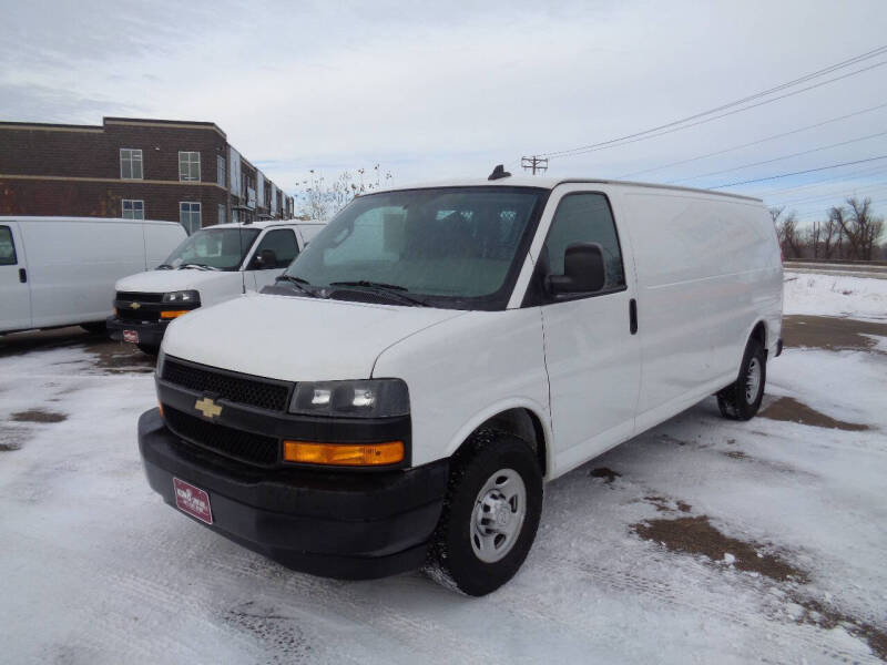 2020 Chevrolet Express Cargo Work Van's photo