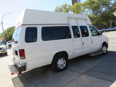 2013 Ford E-Series E-250