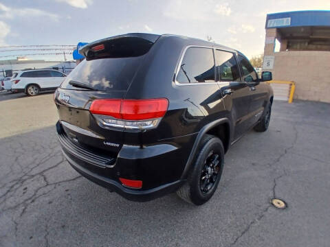 2018 Jeep Grand Cherokee Laredo