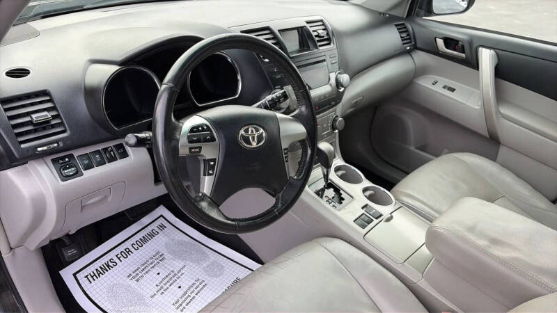 2011 Toyota Highlander