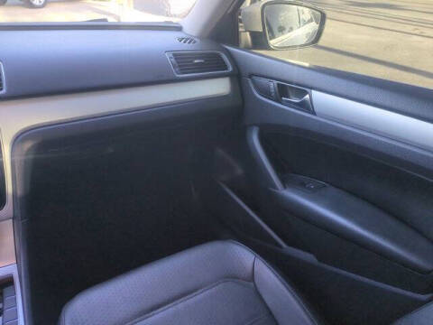 2013 Volkswagen Passat