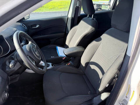 2019 Jeep Compass Sport