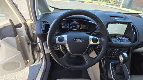 2017 Ford C-MAX Energi Titanium