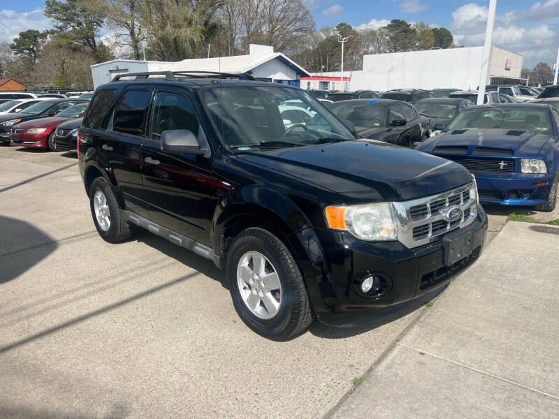 Used 2010 Ford Escape XLT with VIN 1FMCU0D73AKB52722 for sale in Norfolk, VA