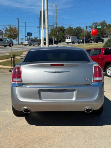 2013 Chrysler 300