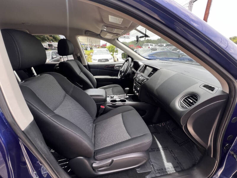 2018 Nissan Pathfinder S