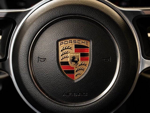 2021 Porsche 718 Boxster