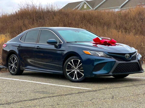 2019 Toyota Camry for sale at Speedway Motors in Paterson NJ