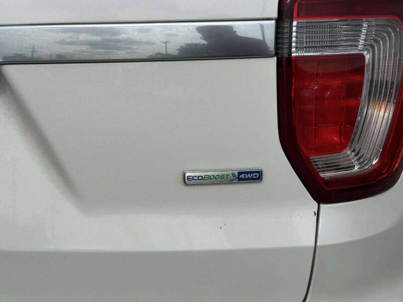 2017 Ford Explorer Platinum