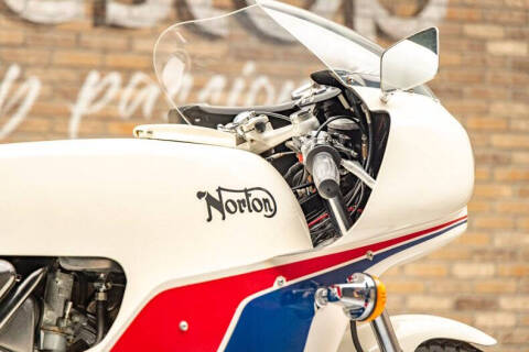 1974 Norton 850 John Player Special