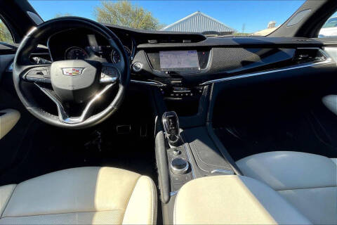 2023 Cadillac XT6 Sport