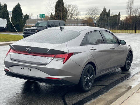 2023 Hyundai Elantra Hybrid Blue