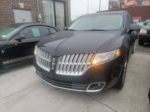 2010 Lincoln MKT for sale at The Bengal Auto Sales LLC in Hamtramck MI