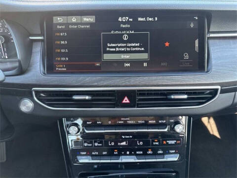 2020 Kia Cadenza Technology