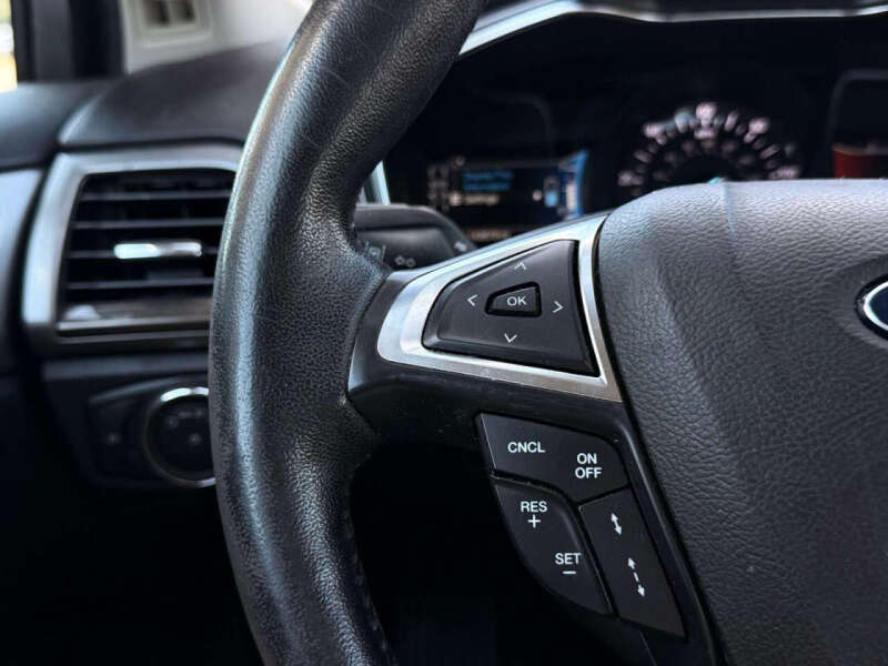 2018 Ford Fusion Hybrid SE