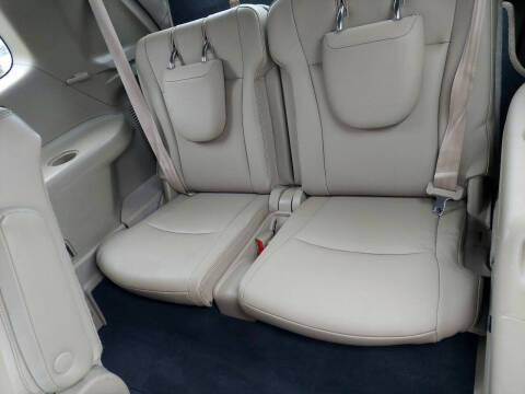 2011 Toyota Highlander SE