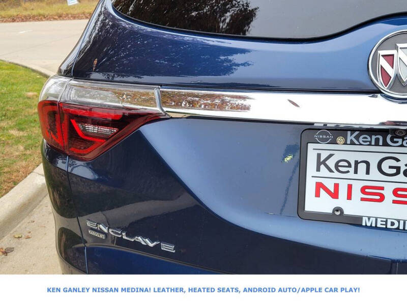 2023 Buick Enclave Essence