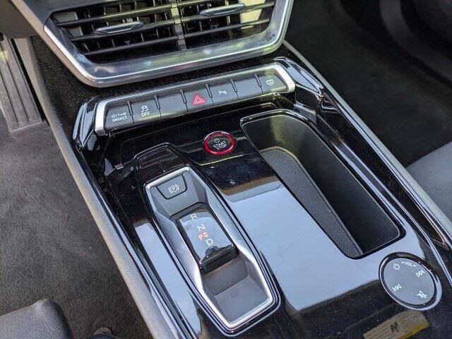 2023 Audi e-tron GT quattro Premium Plus