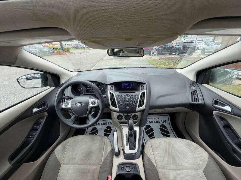 2013 Ford Focus SE