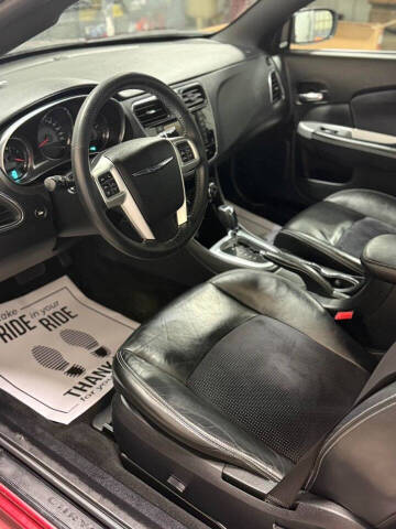 2012 Chrysler 200 S