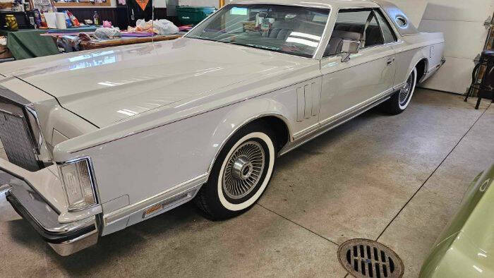 1977 Lincoln Continental