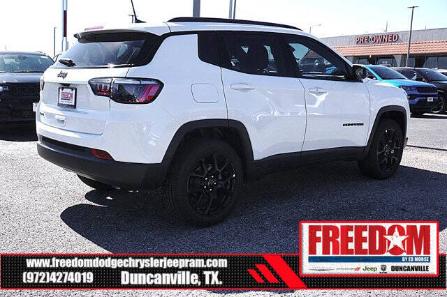 2026 Jeep Compass Latitude Altitude