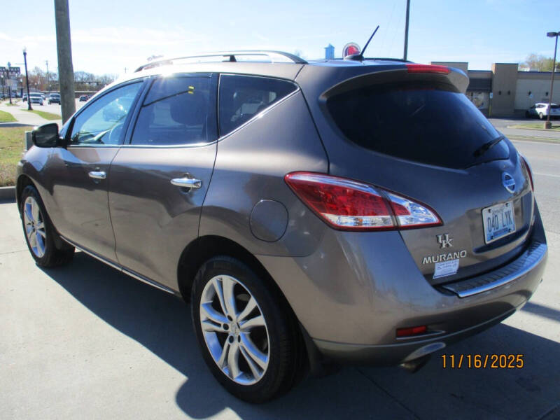 2011 Nissan Murano LE