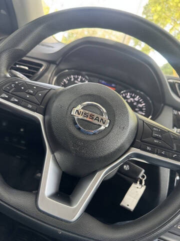 2019 Nissan Rogue S