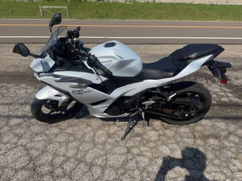 2024 Kawasaki Ninja 500