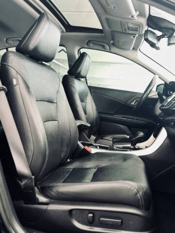 2017 Honda Accord Touring