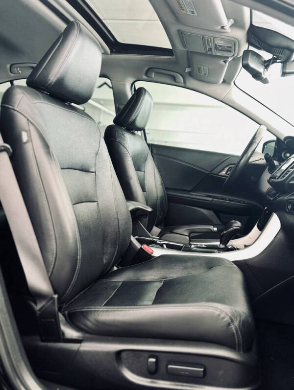 2017 Honda Accord Touring