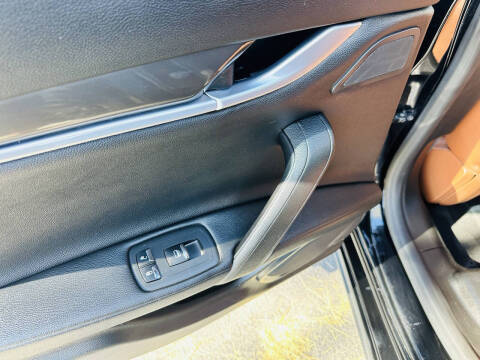 2016 Maserati Ghibli